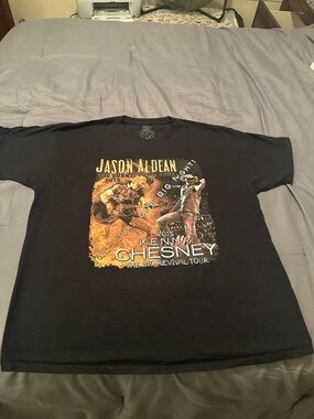 Fruit of the Loom Black Jason Aldean & Kenny Chesney Graphic Tee